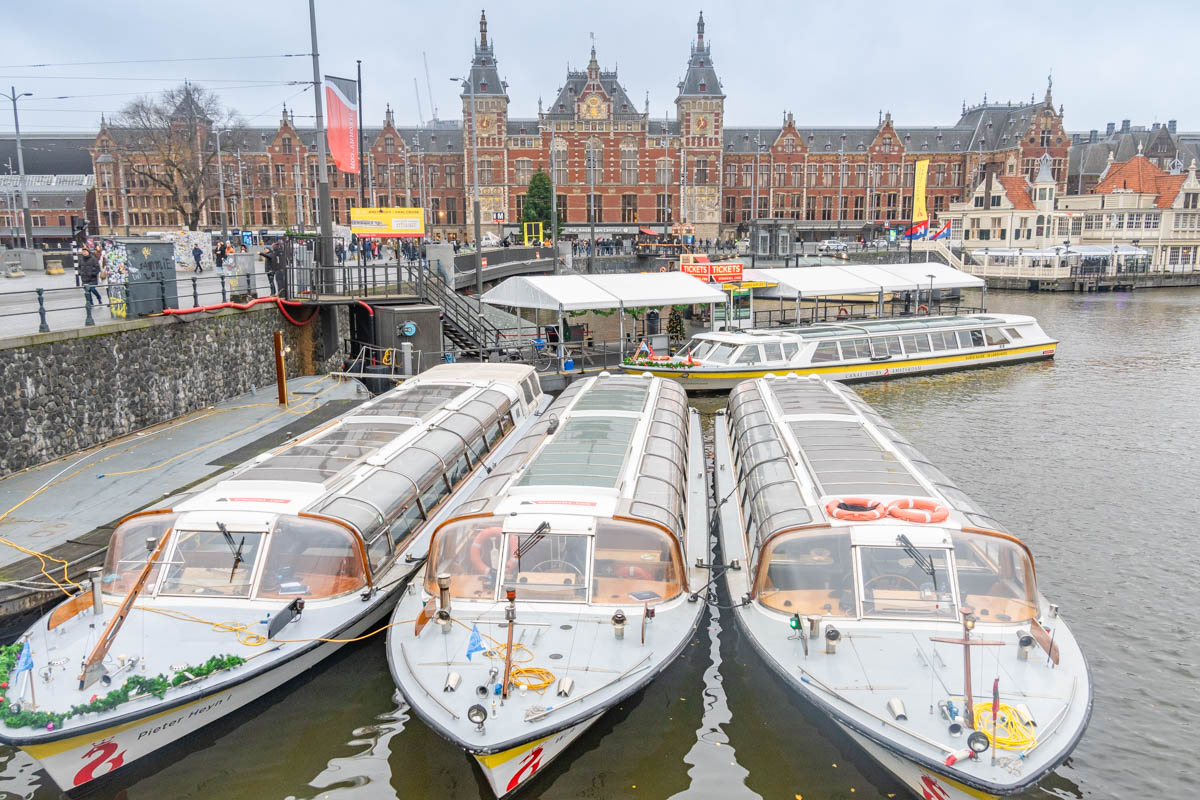 Port pour le départ de la croisière à Amsterdam