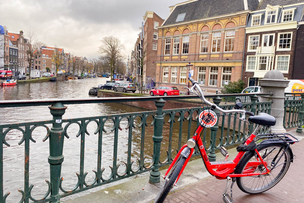 Location de vélo avec l'agence Mac Bike à Amsterdam
